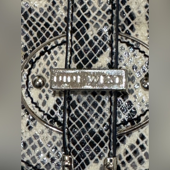 Nine West Snake Print Man Made Material Shoulder Bag, zipper and snap closure - Picture 4 of 14